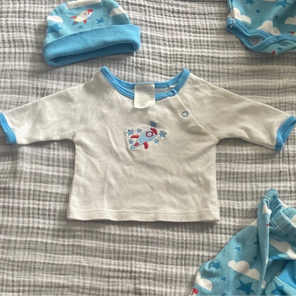 Blue and White Babe Set Size 0-3 M